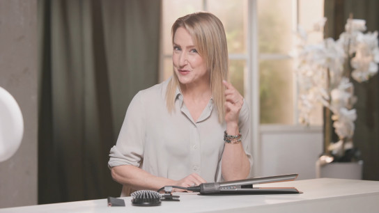 Der Dyson Airstrait mit Kerstin Braukmann