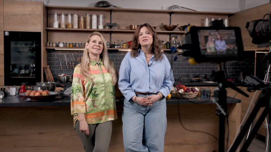#9 Roswitha Schiffhauer macht arabisches Tiramisu - Cook mal wer da kocht