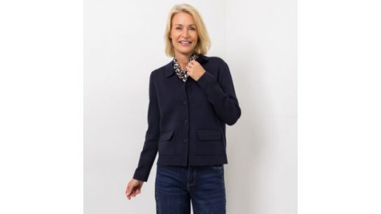 EVA LUTZ Strickjacke aufgesetzte Taschen mit Ziernieten figurumspielend